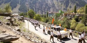 आरएसएस के शताब्दी वर्ष पर उदयपुर खंड, लाहौल-स्पीति में भव्य पथ संचलन